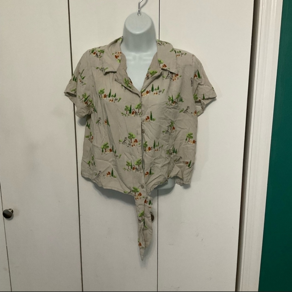 Our universe Disney lady and the tramp graphic button down tie front top XL